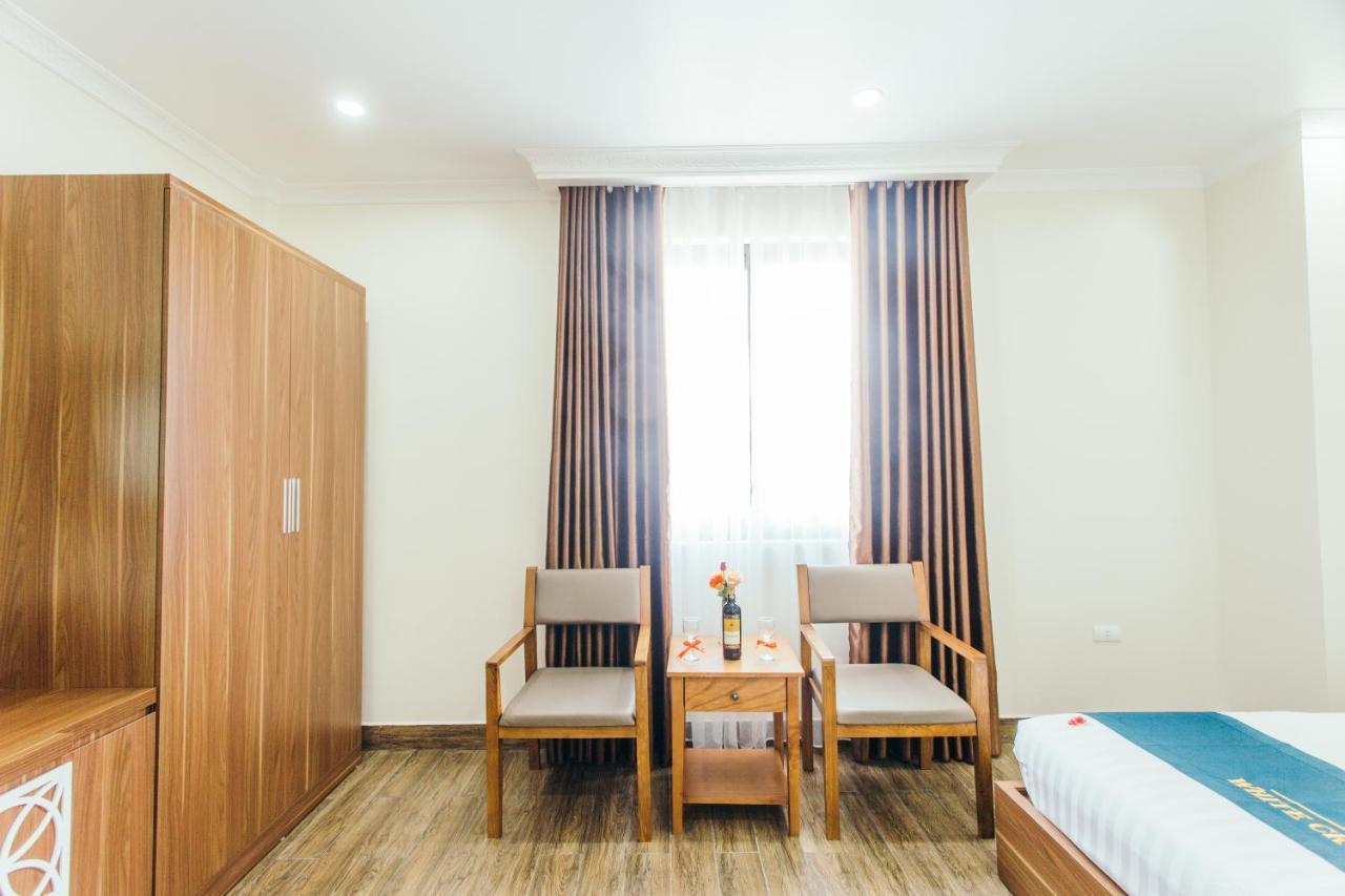 White Crown Hotel Hạ Long Extérieur photo